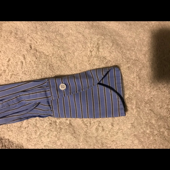 3 for $12 / Women’s Collared Shirt - S - Picture 4 of 6